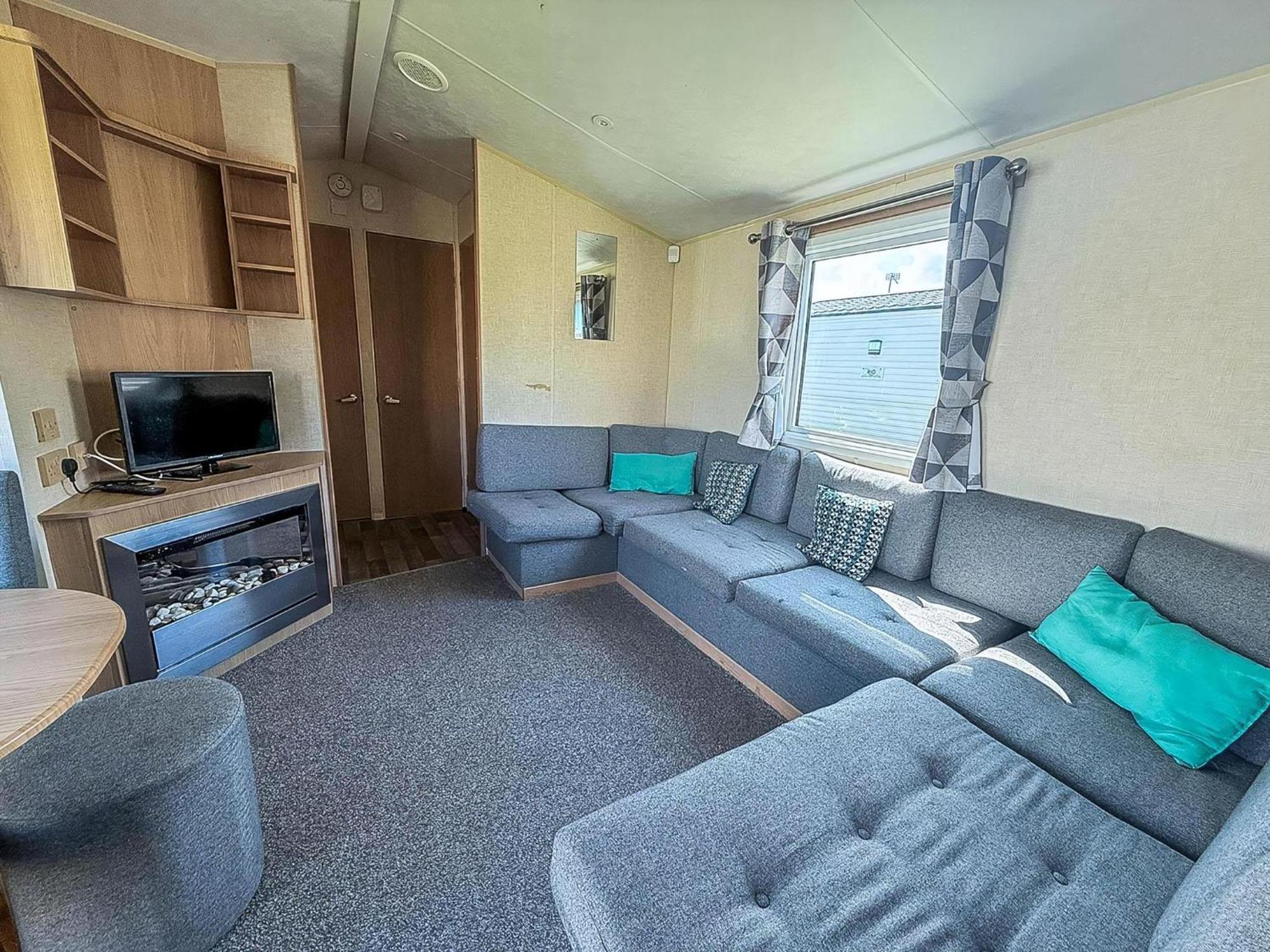 Lovely 8 Berth Caravan Nearby Scratby Beach In Norfolk Ref 50021F Грейт-Ярмут Екстер'єр фото